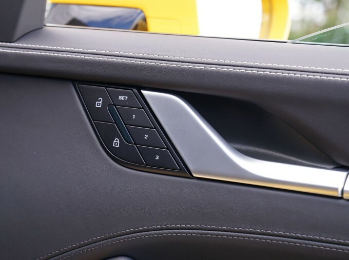Porsche 911 2dr Pdk Silver #21