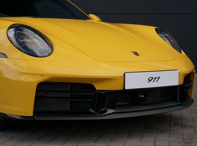 Porsche 911 2dr Pdk Silver #41