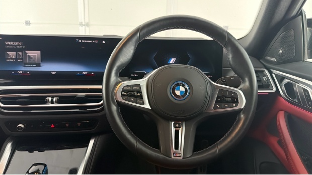 BMW i4 M50 83.9Kwh Blue #5