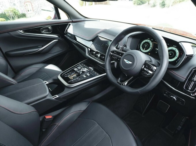 Aston Martin DBX 4.0 V8 707 Euro 6 5-Door Red #3