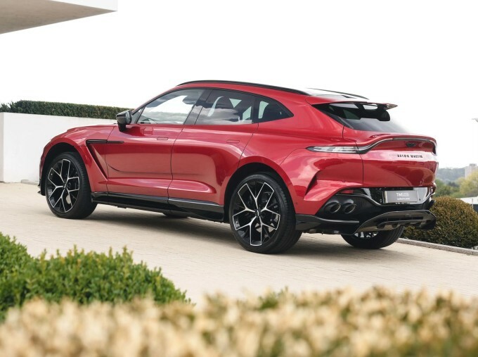 Aston Martin DBX 4.0 V8 707 Euro 6 5-Door Red #2