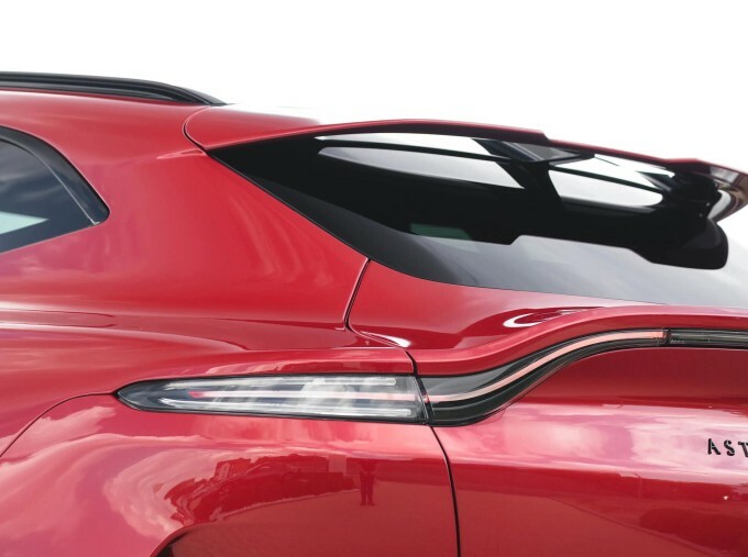 Aston Martin DBX My25 Grey #17