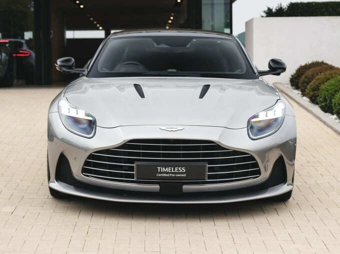 Aston Martin DB12 Coupe Green #9