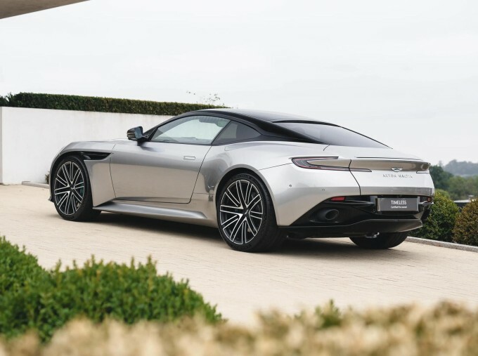 Aston Martin DB12 Coupe Green #14