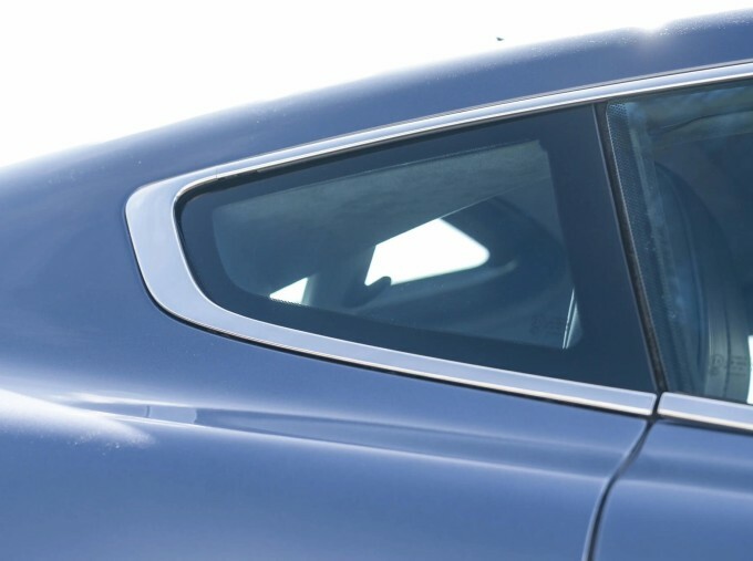 Aston Martin Vantage 4.3L Null Black #17