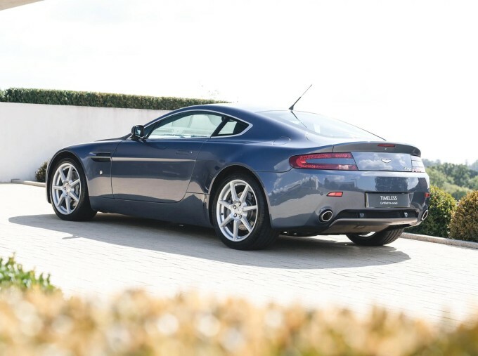 Aston Martin Vantage V8 Euro 4 2-Door Blue #2