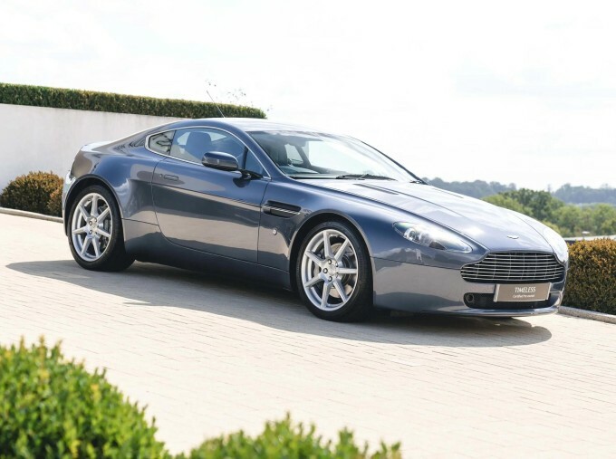 Aston Martin Vantage V8 Euro 4 2-Door Blue