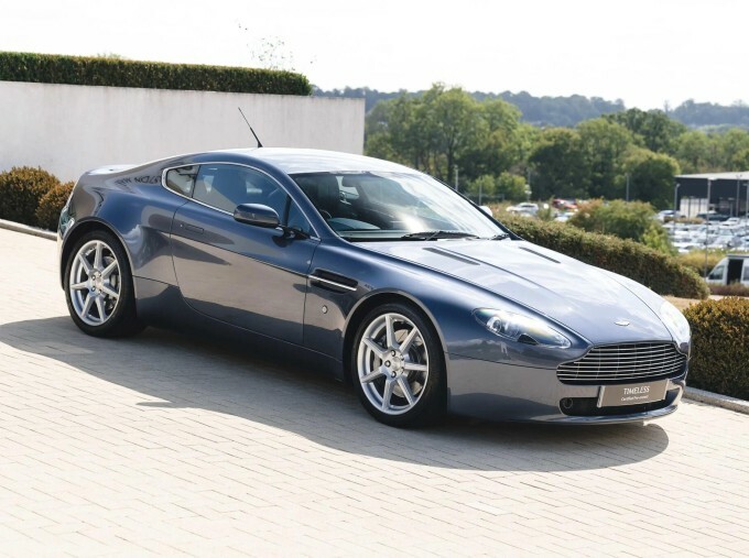 Aston Martin Vantage 4.3L Null Black #8