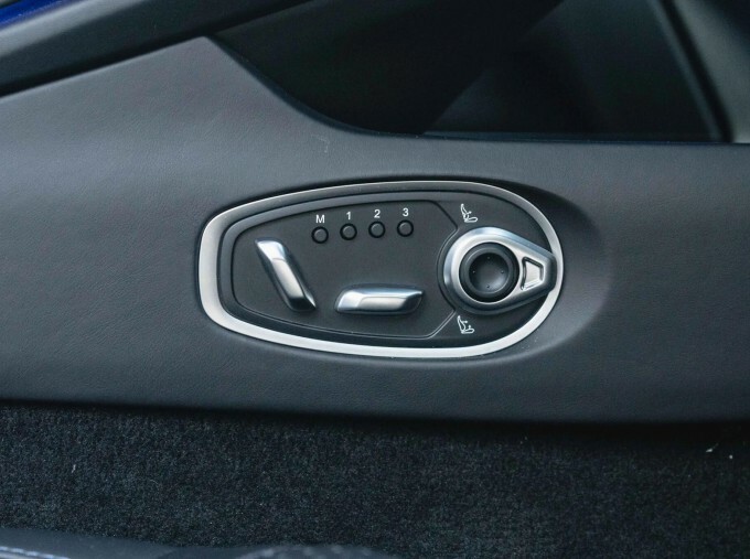 Aston Martin DB12 V8 2dr Auto Green #31