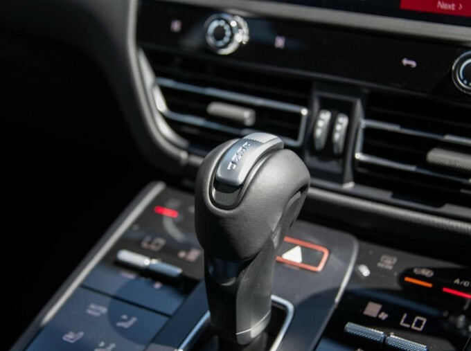 Porsche Macan 5dr Pdk Silver #50