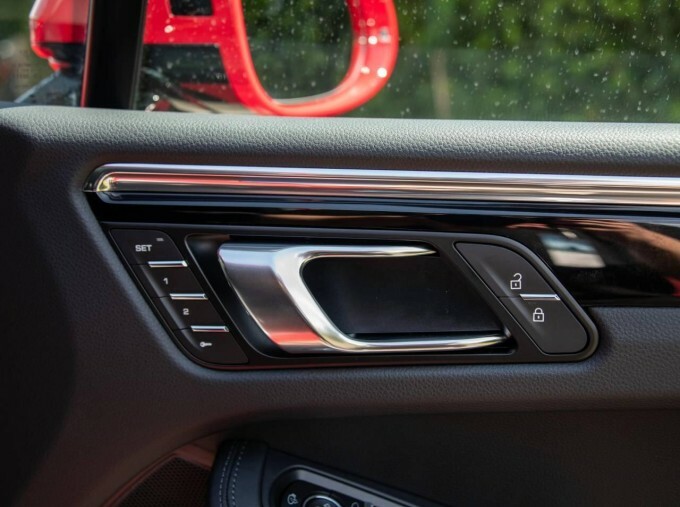 Porsche Macan 5dr Pdk Silver #31