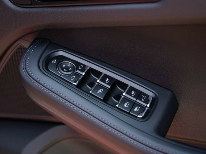 Porsche Macan 5dr Pdk Silver #32
