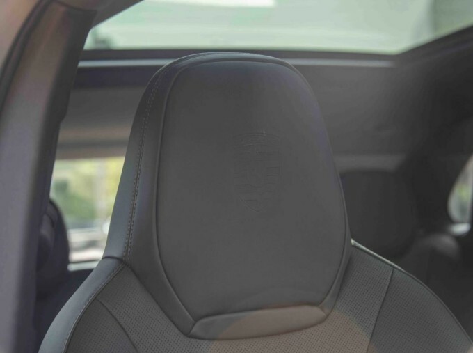 Porsche Cayenne Hybrid Black #41