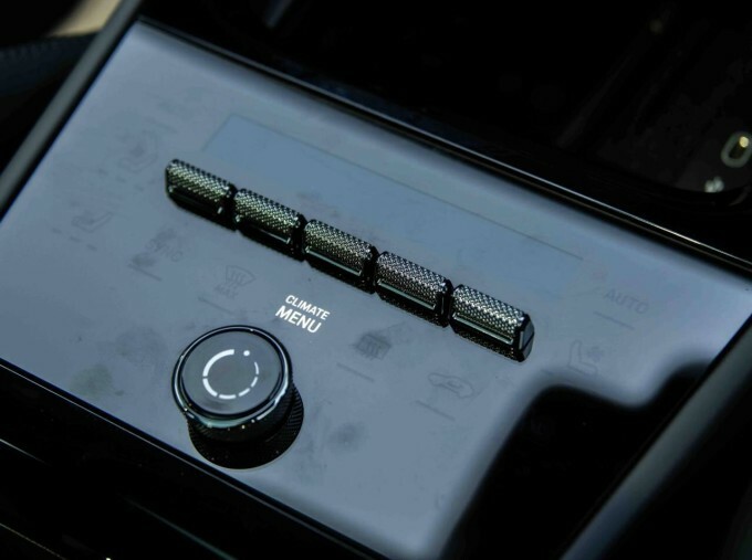 Porsche Cayenne Hybrid Black #59