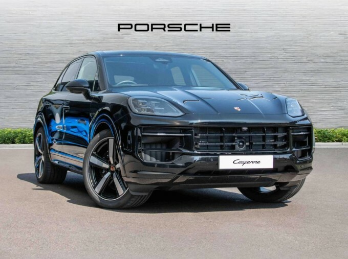 Porsche Cayenne 3.0 V6 E-hybrid 25.9Kwh S Black Edition Tiptronics Black