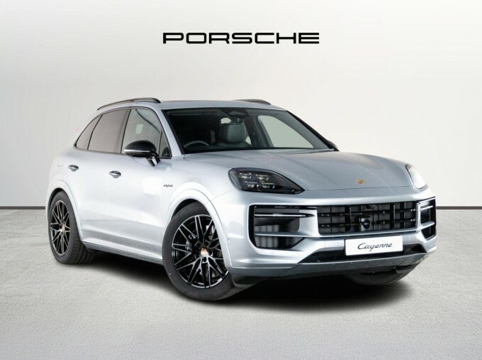 Porsche Cayenne V6 E-hybrid 25.9Kwh S Black Edition Tiptronics Eur Silver