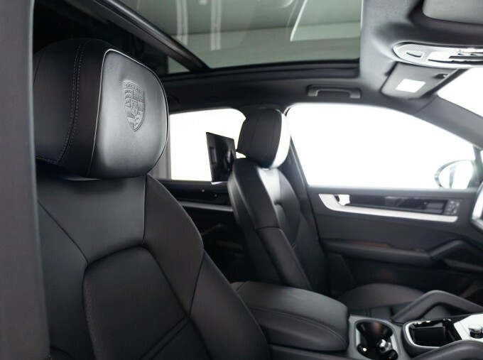 Porsche Cayenne S Tiptronic S Black #7