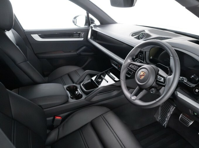 Porsche Cayenne V6 E-hybrid 25.9Kwh S Black Edition Tiptronics Eur Silver #6