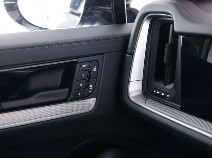 Porsche Cayenne S Tiptronic S Black #13