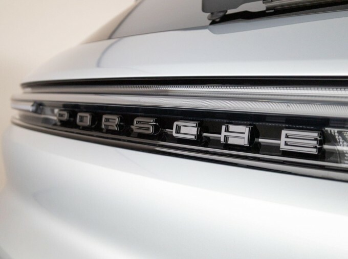 Porsche Cayenne S Tiptronic S Black #30