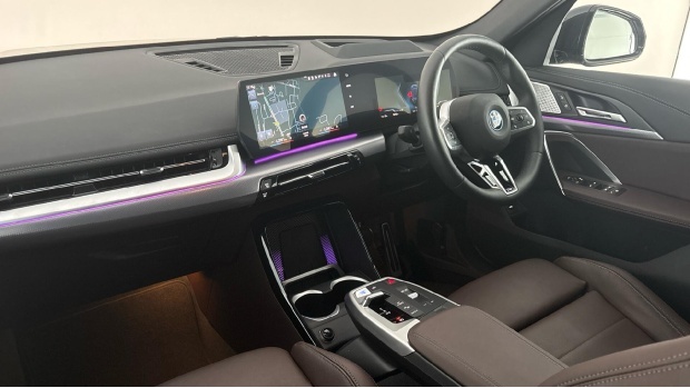BMW iX1 Xline Blue #7