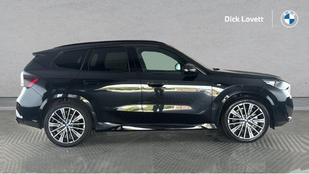 BMW iX1 30 66.5Kwh M Sport Xdrive 5-Door 11Kw Charge Blue #3