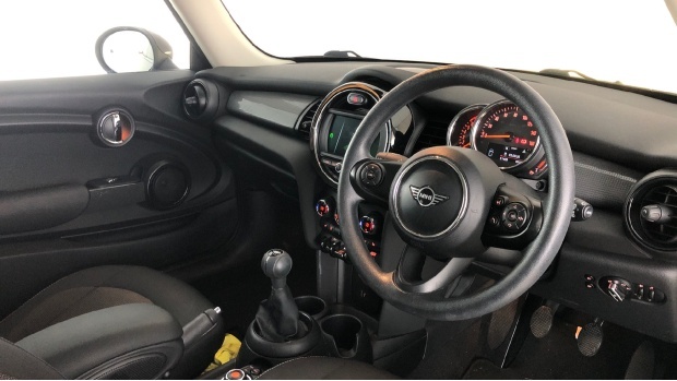 Mini Hatch Cooper Classic Euro 6 3-Door WO19VWY Grey #6