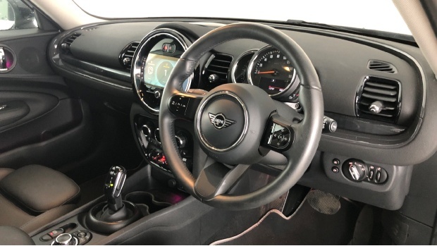Mini Clubman Cooper Classic Steptronic Euro 6 6-Door White #6