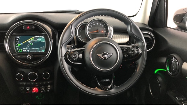 Mini Hatch 2.0 Cooper S Exclusive Steptronic Euro 6 5-Door Green #5