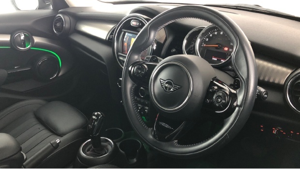 Mini Hatch 2.0 Cooper S Exclusive Steptronic Euro 6 5-Door Green #6