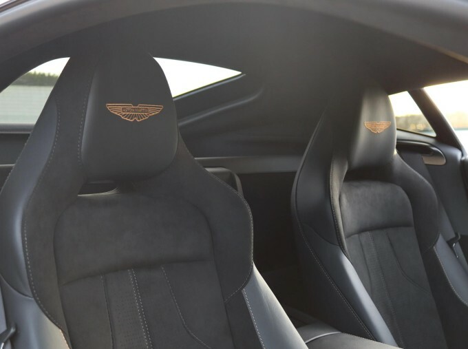 Aston Martin Vantage Zf 8 Speed Black #20