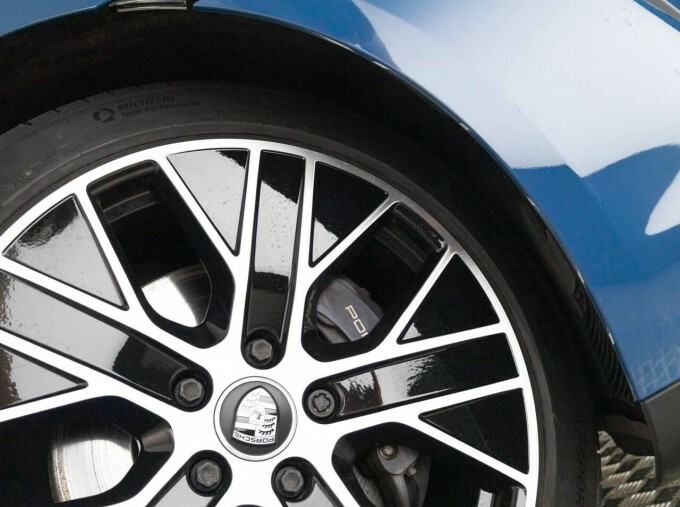 Porsche Taycan Base  #15