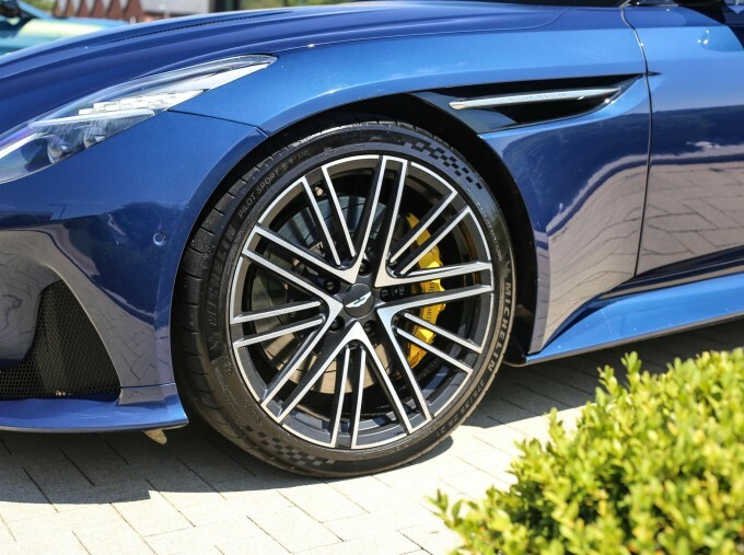 Aston Martin DB12 V8 Euro 6 Blue #4