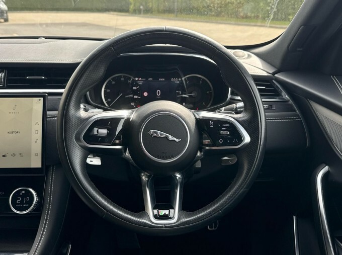 Jaguar F-Pace 2.0 P400e R-dynamic Black Awd  #15