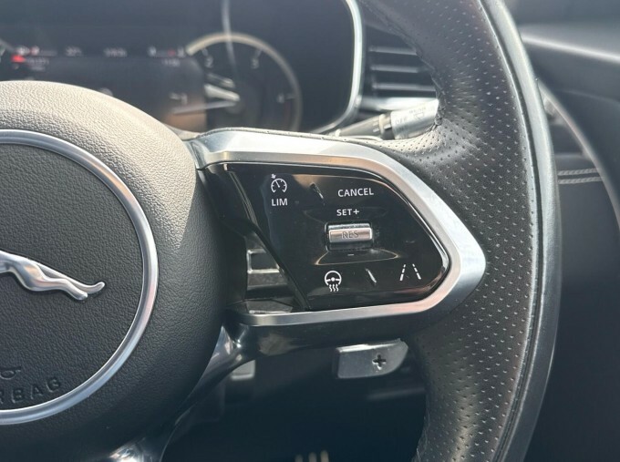Jaguar F-Pace 2.0 P400e R-dynamic Black Awd  #24