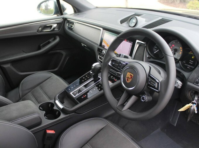Porsche Macan Macan Suv Grey #5