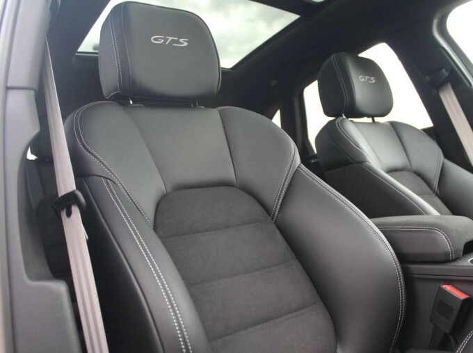Porsche Macan Macan Suv Grey #4