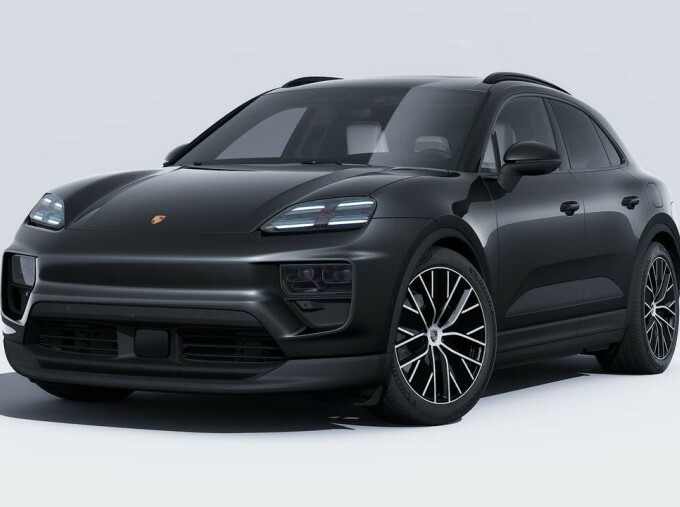 Porsche Macan 100Kwh 5-Door Black