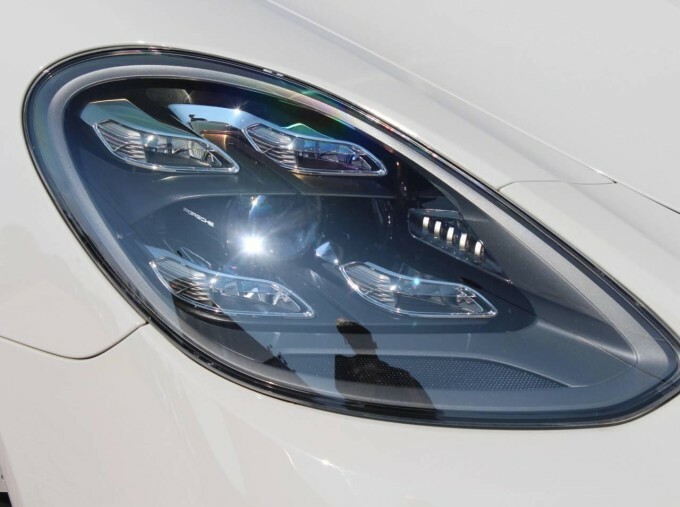 Porsche Panamera S-a Black #10