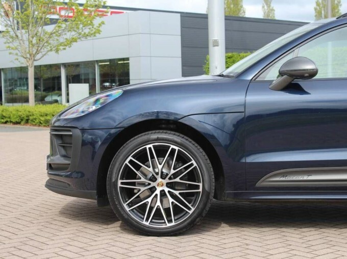 Porsche Macan Gts Pdk 2023 Red #27