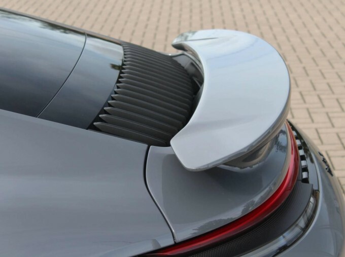 Porsche 911 Petrol Black #27