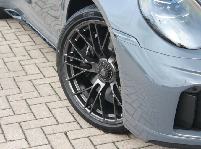 Porsche 911 Petrol Black #12