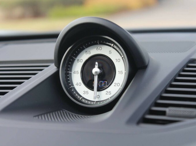 Porsche 911 Petrol Black #37