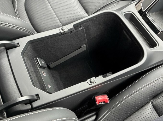 Jaguar I-Pace 294Kw Ev400 R-dynamic Se Black 90Kwh White #30