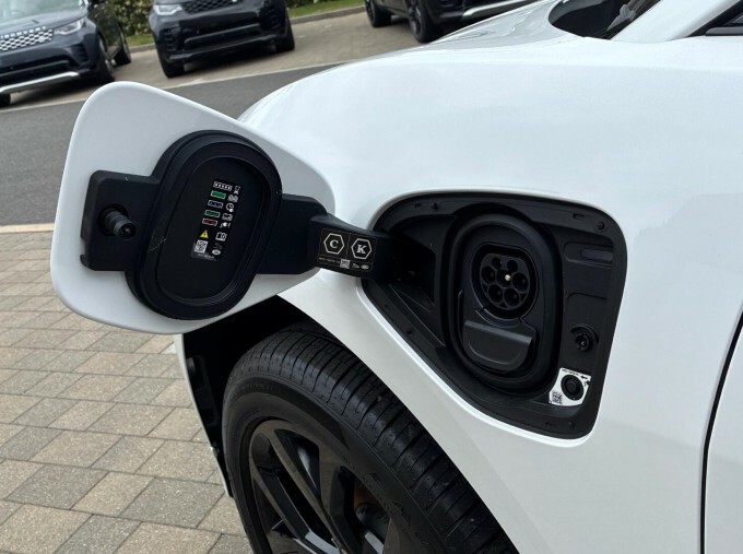 Jaguar I-Pace 294Kw Ev400 R-dynamic Se Black 90Kwh White #21