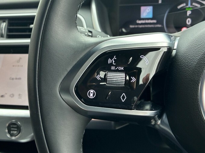 Jaguar I-Pace 294Kw Ev400 R-dynamic Se Black 90Kwh White #24