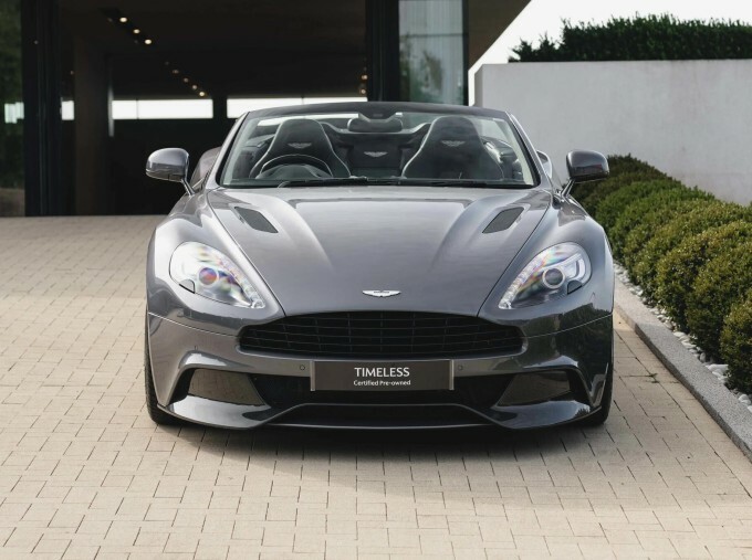 Aston Martin Vanquish V12 Black #8