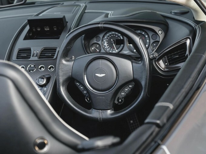 Aston Martin Vanquish V12 Black #21