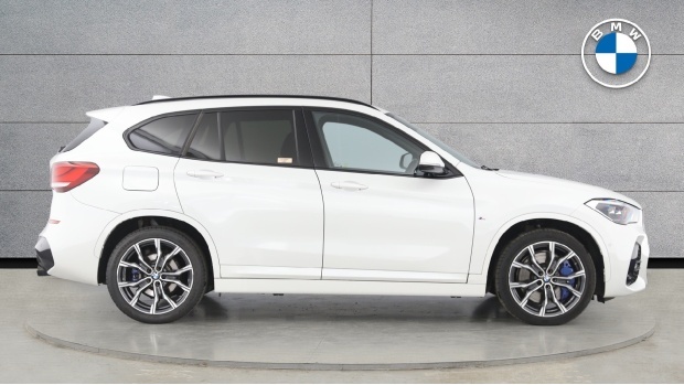 BMW X1 Sdrive 18D Xline Premier Pro Black #3