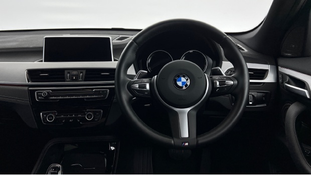 BMW X1 Sdrive 18D Xline Premier Pro Black #5